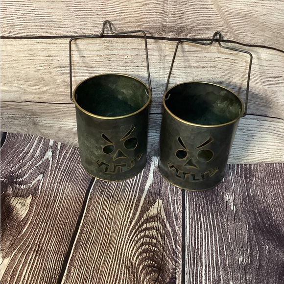 Set 2 Primitive Look Small Metal Buckets, Mean Pumpkin Faces, 4.5” Tall, Decor - Picture 4 of 5